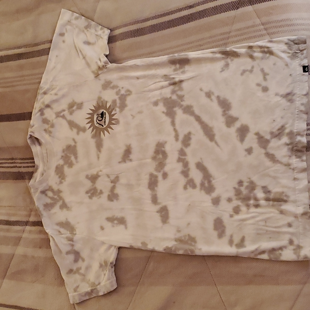 Quicksilver tie dye tee
